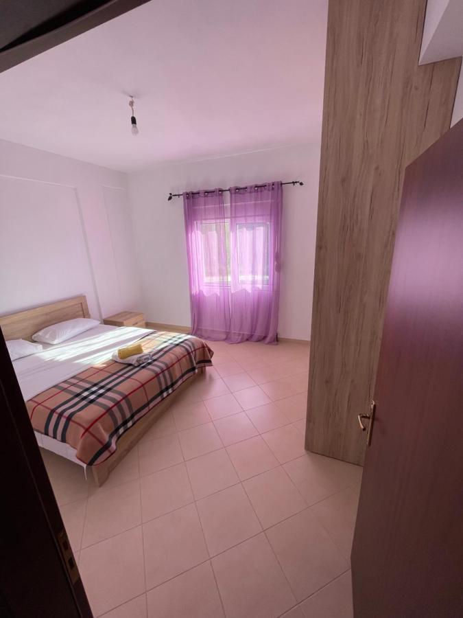 L.T. Apartment 5Th Street Sarande Exterior photo
